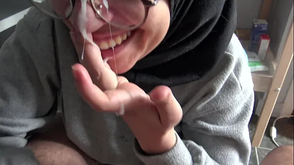 Beste A Muslim girl is disturbed when she sees her teachers big French cock powerclips