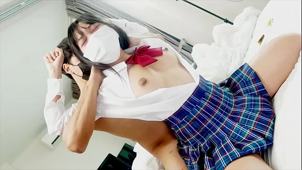 Meilleurs clips de puissance Une étudiante japonaise baise hardcore et non censurée 