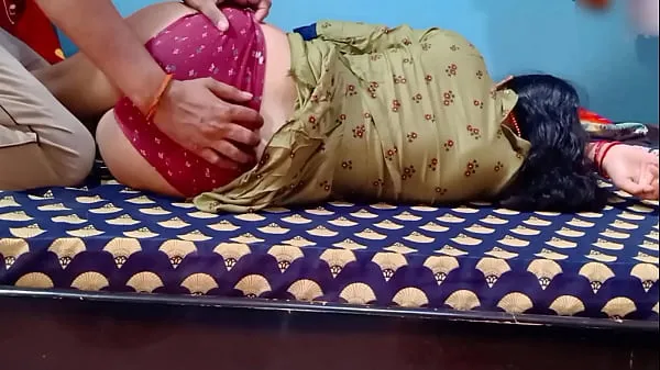 Le migliori clip di potenza Indian Village Bhabhi bagno Sesso Lato posteriore