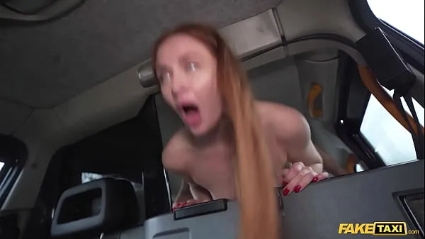 Bästa Fake Taxi Redhead MILF in sexy nylons rides a big fat dick in a taxi power Clips