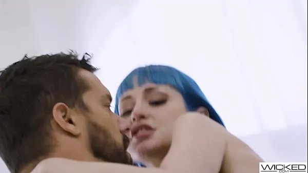 Klip kuasa Wicked - HOT AF Jewelz Blu Gets Her Feet Licked & Gets Fucked Hard terbaik